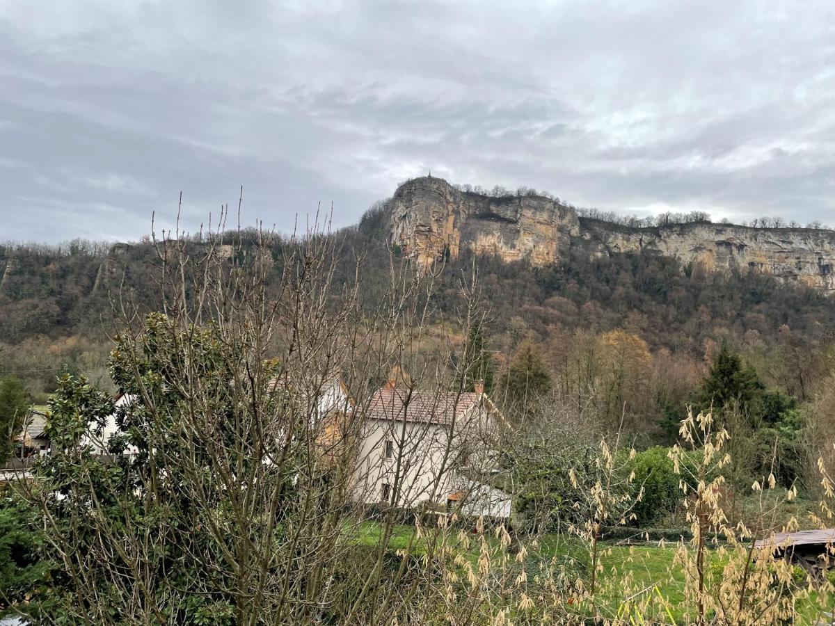 Les Glycines Villa Hieres-Sur-Amby Dış mekan fotoğraf